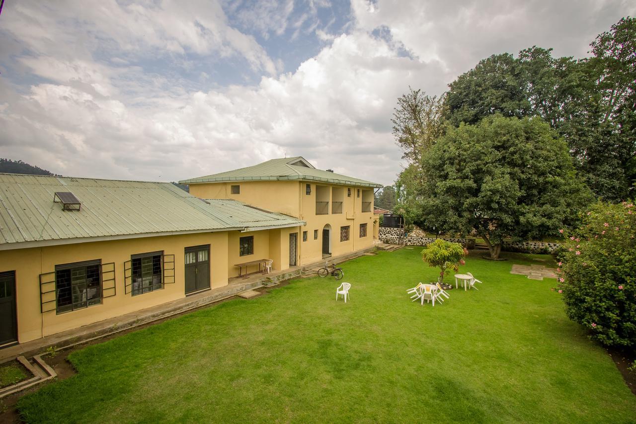Kisoro Tourist Hotel エクステリア 写真