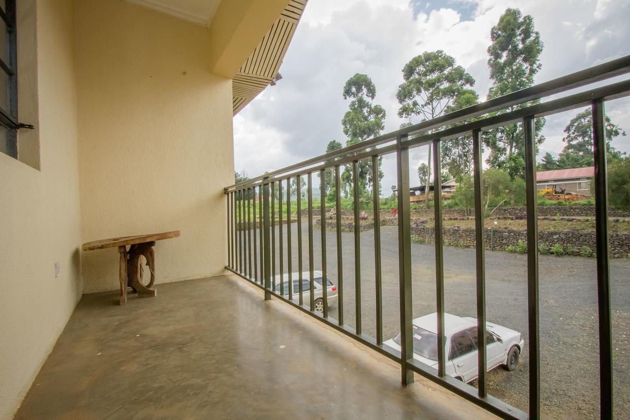 Kisoro Tourist Hotel エクステリア 写真